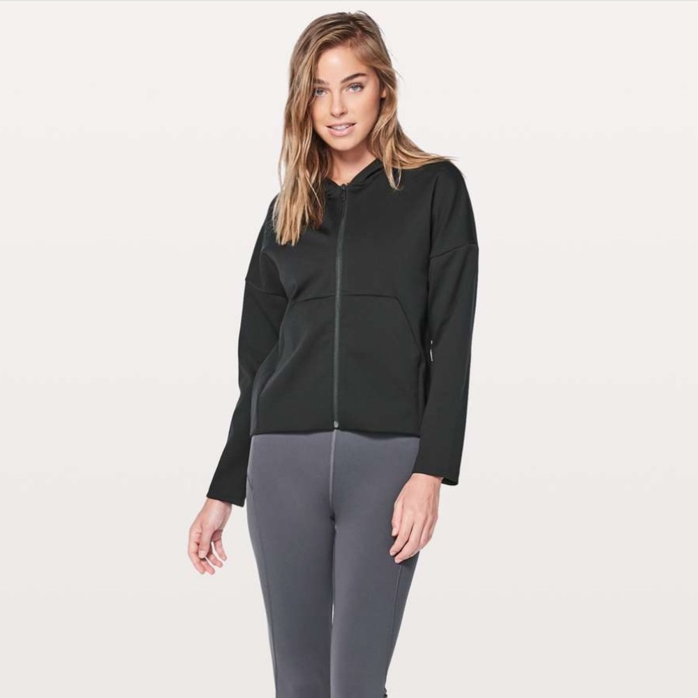 Lululemon Shaped Jacket Expression Size 4 - image 2